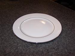 Dinner Plate White w/silver trim
